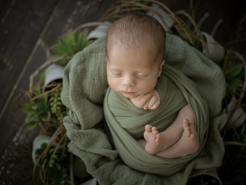 How A Newborn Photographer Handles Difficult Children